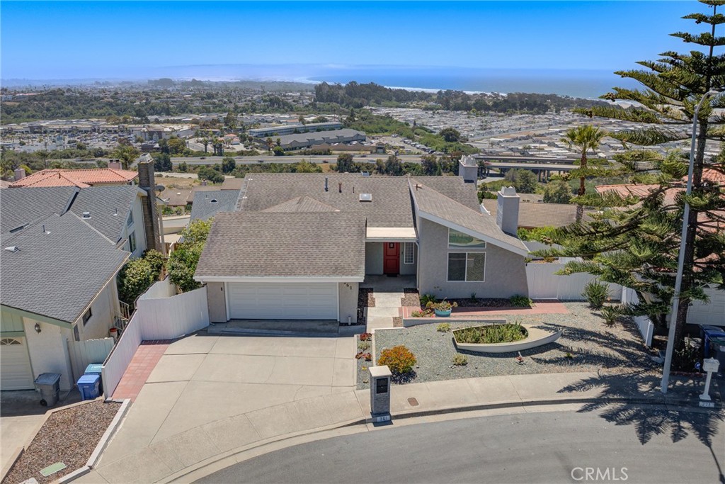 261 Coral Court Property Photo