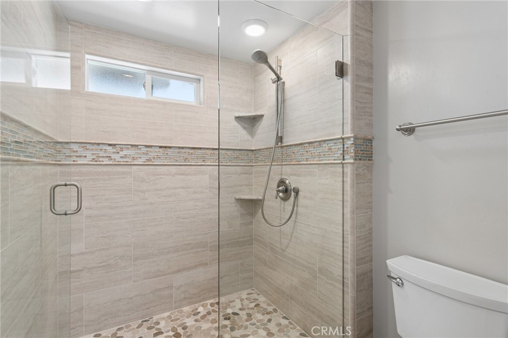 261 Coral Court Property Photo 34