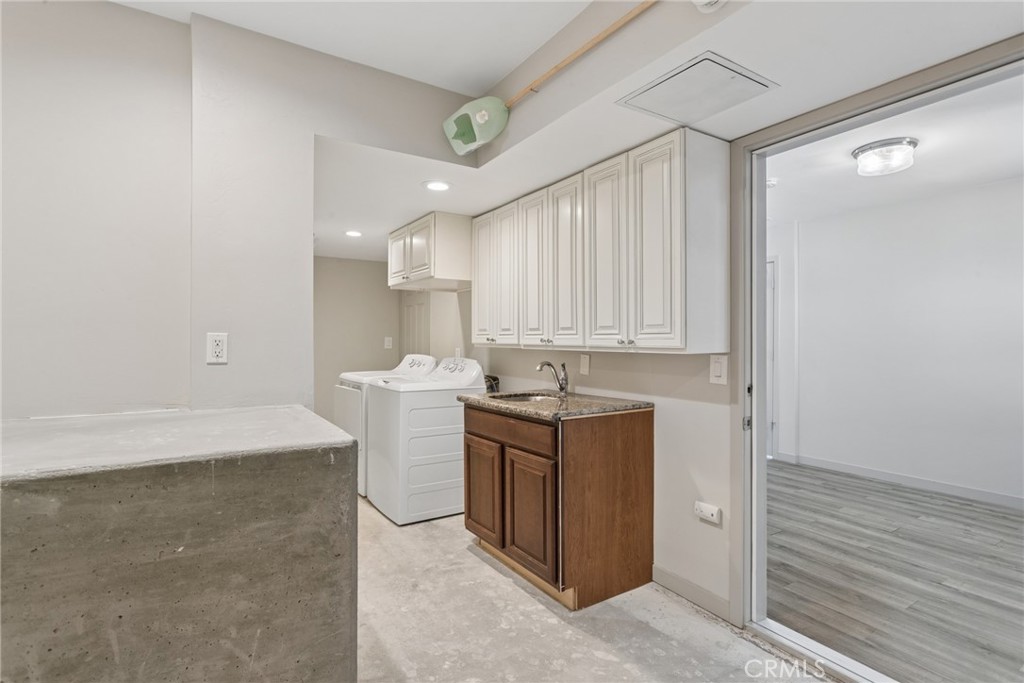261 Coral Court Property Photo 49