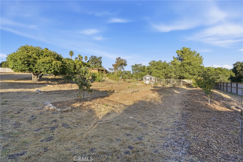 265 Broken Arrow Property Photo 45