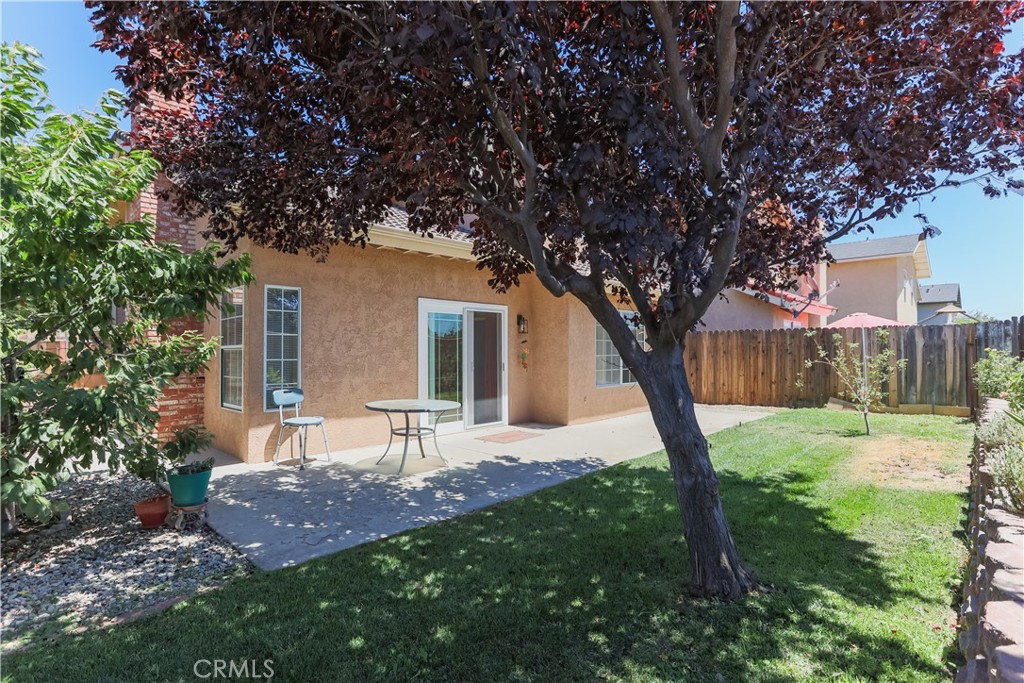 422 Sherwood Place Property Photo 8