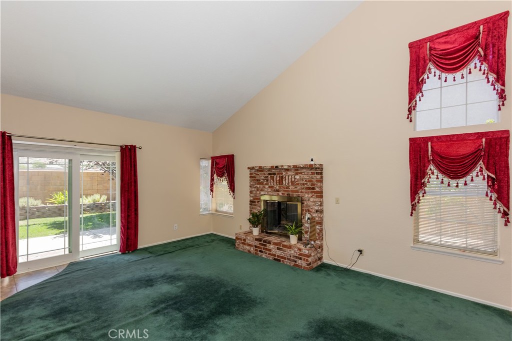 422 Sherwood Place Property Photo 12