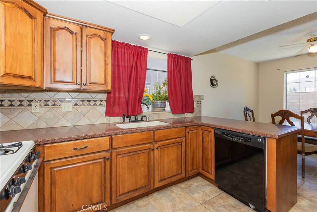 422 Sherwood Place Property Photo 15