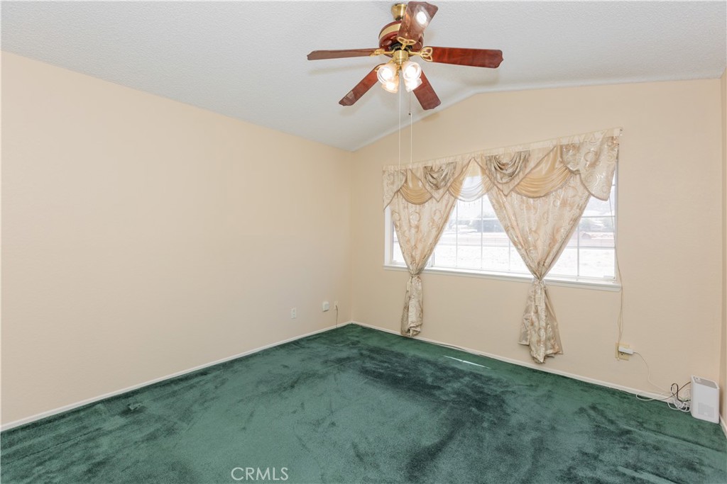 422 Sherwood Place Property Photo 25