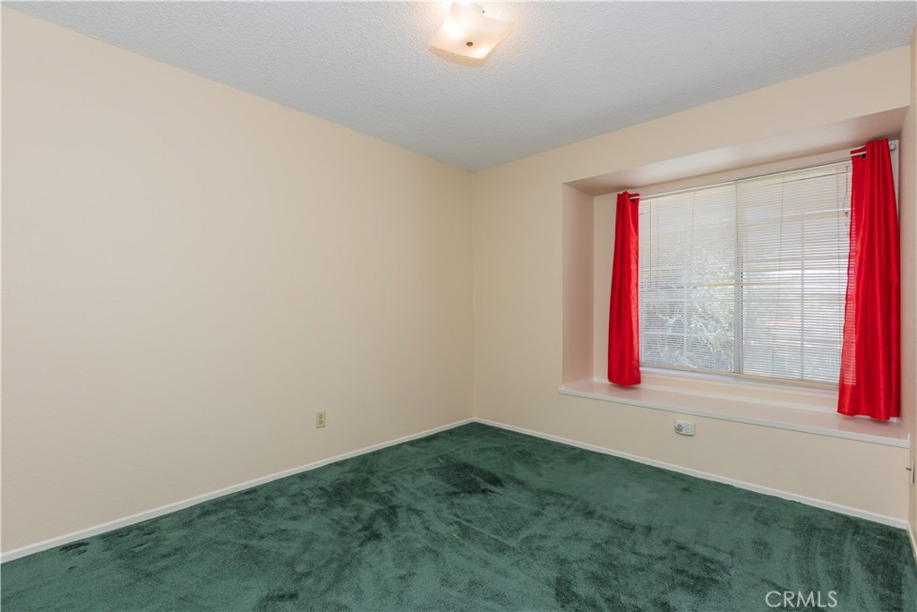 422 Sherwood Place Property Photo 33