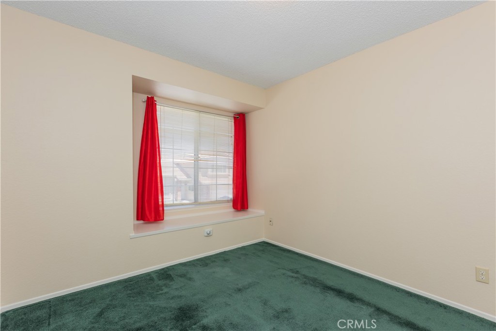 422 Sherwood Place Property Photo 34