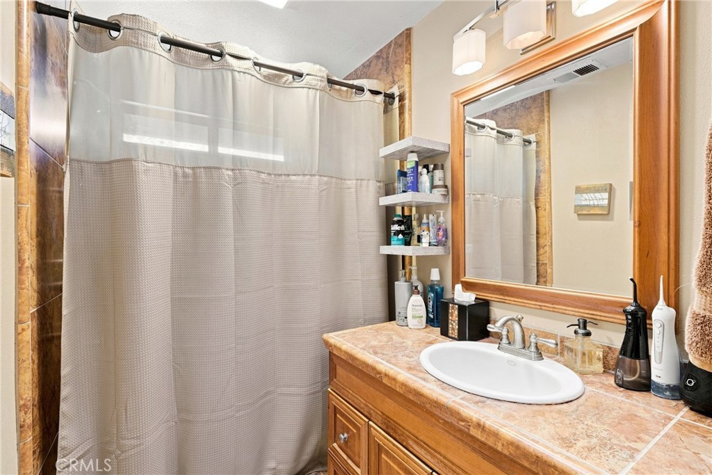 5680 High Ridge Property Photo 30