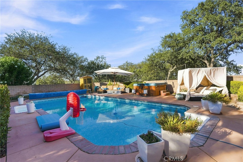 5680 High Ridge Property Photo 43
