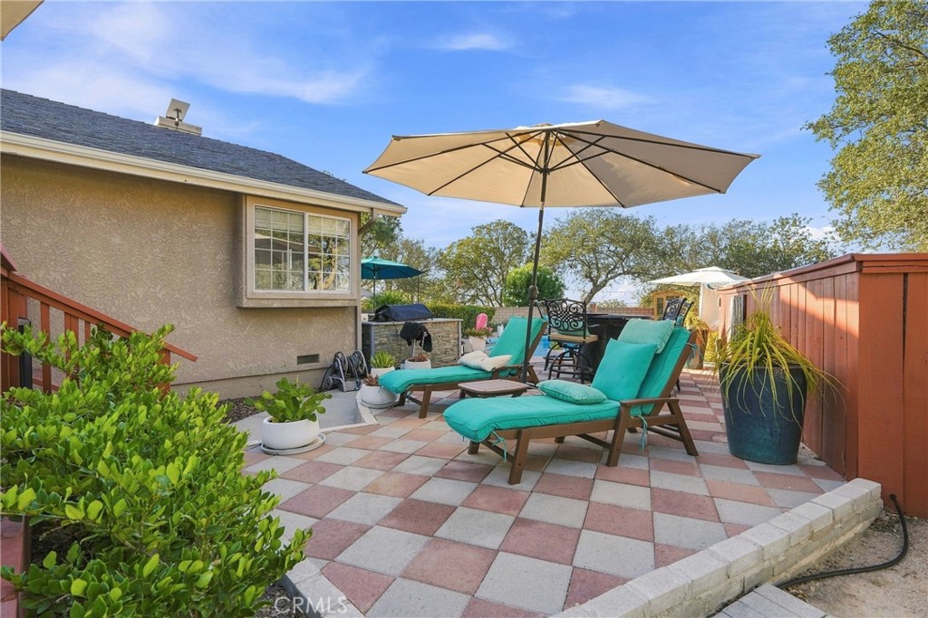 5680 High Ridge Property Photo 45