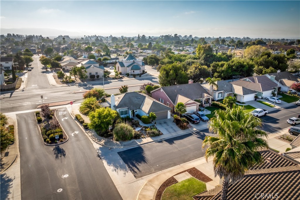 3693 Corta Bella Way Property Photo 29