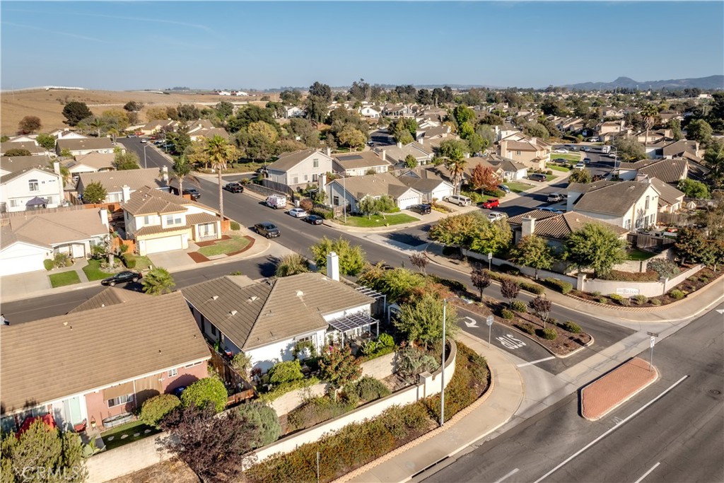 3693 Corta Bella Way Property Photo 32