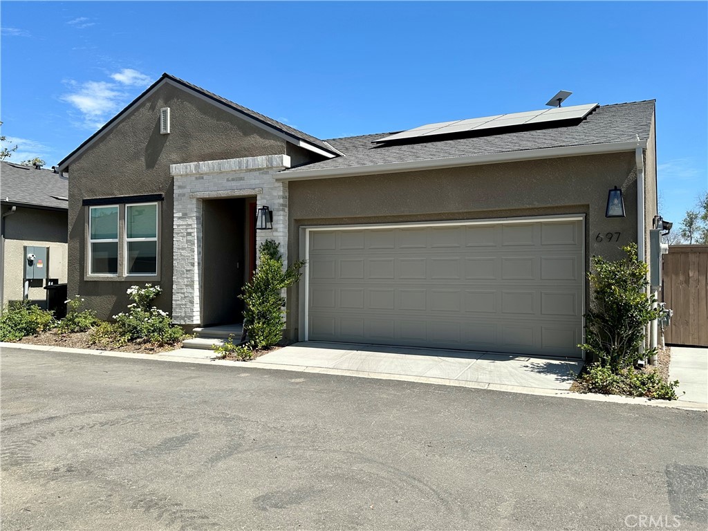 697 Grace Property Photo 2