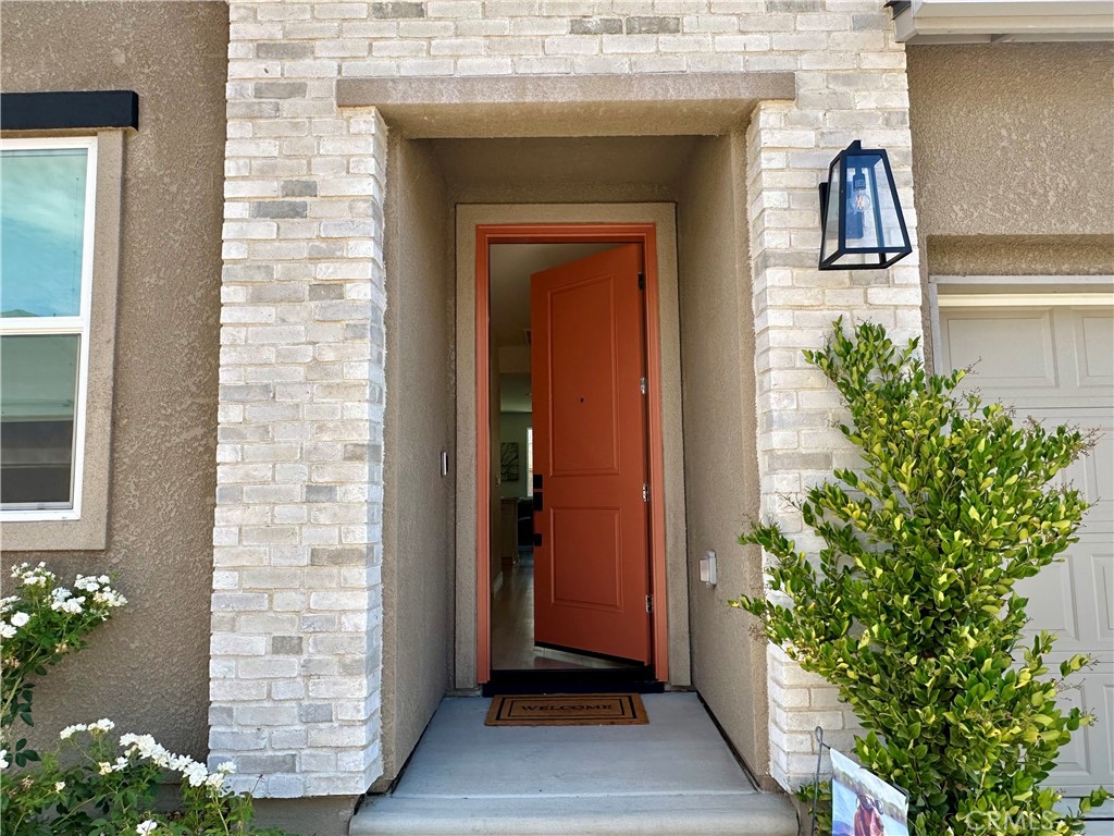 697 Grace Property Photo 5