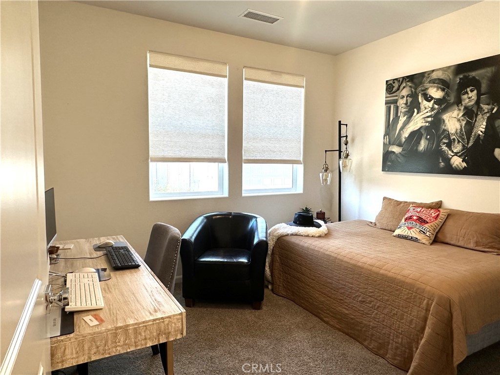 697 Grace Property Photo 11