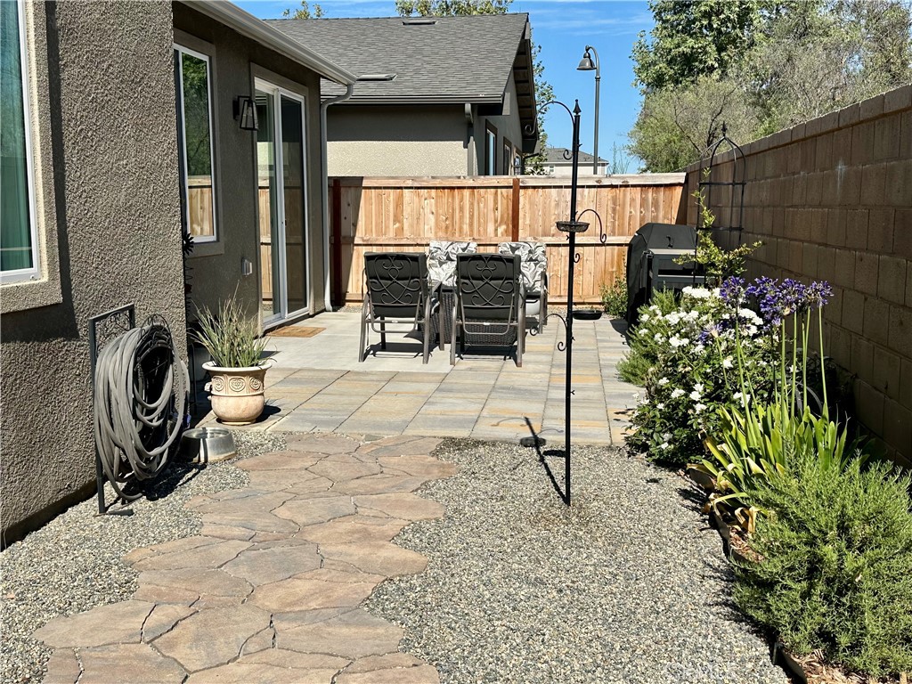 697 Grace Property Photo 42