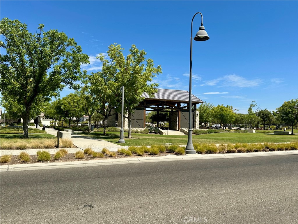 697 Grace Property Photo 48