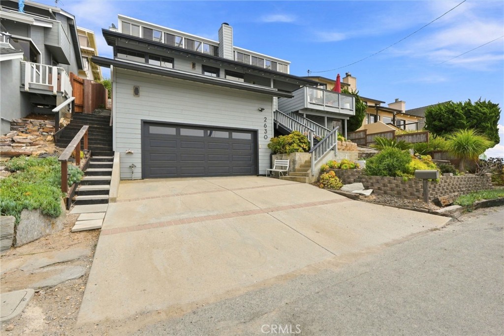2630 Maple Avenue Property Photo 4