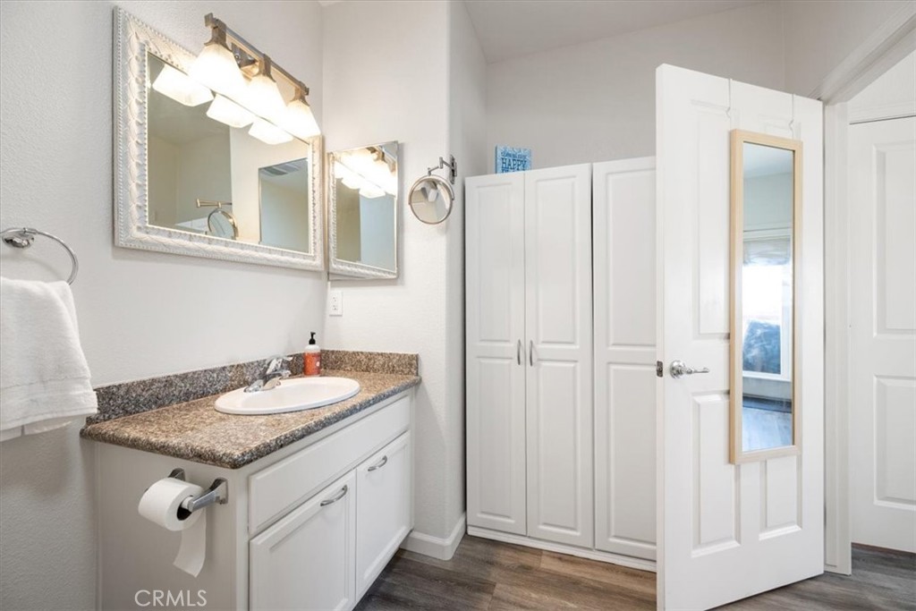 579 Camino Mercado 212 Property Photo 22