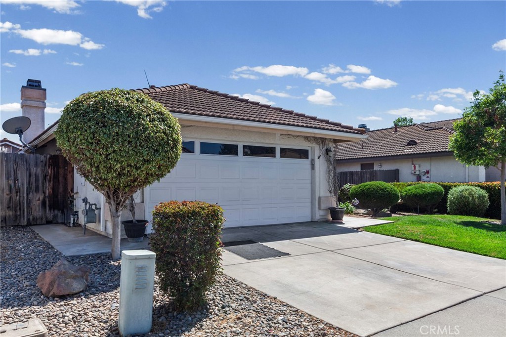 212 Varner Court Property Photo 4