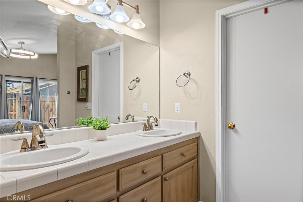 212 Varner Court Property Photo 16