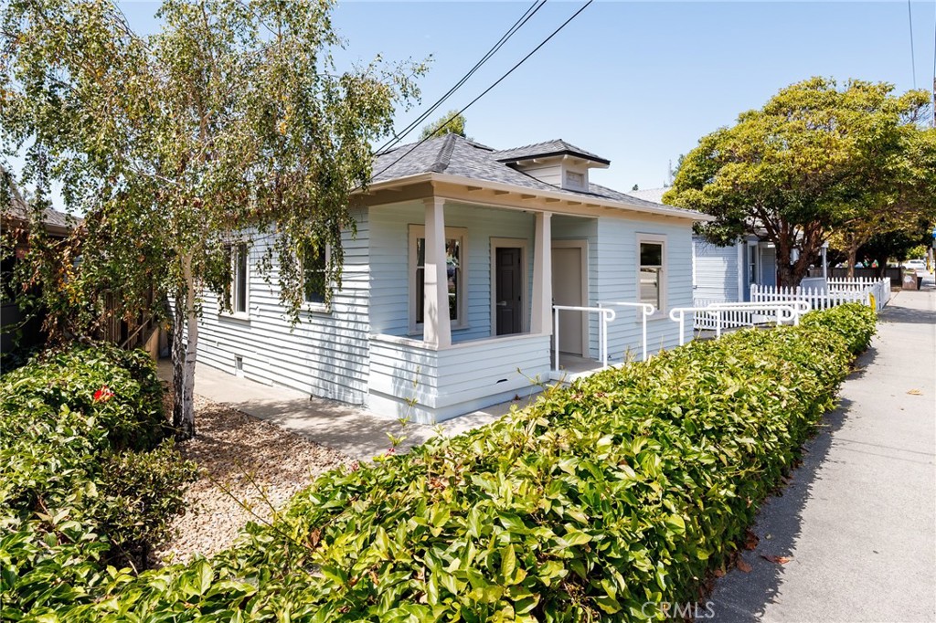 2241 Broad Street Property Photo 2