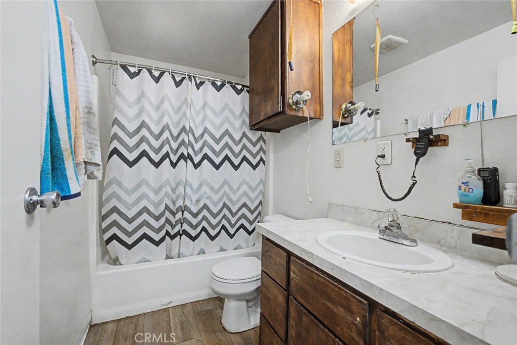 2701 N Inyo Property Photo 19
