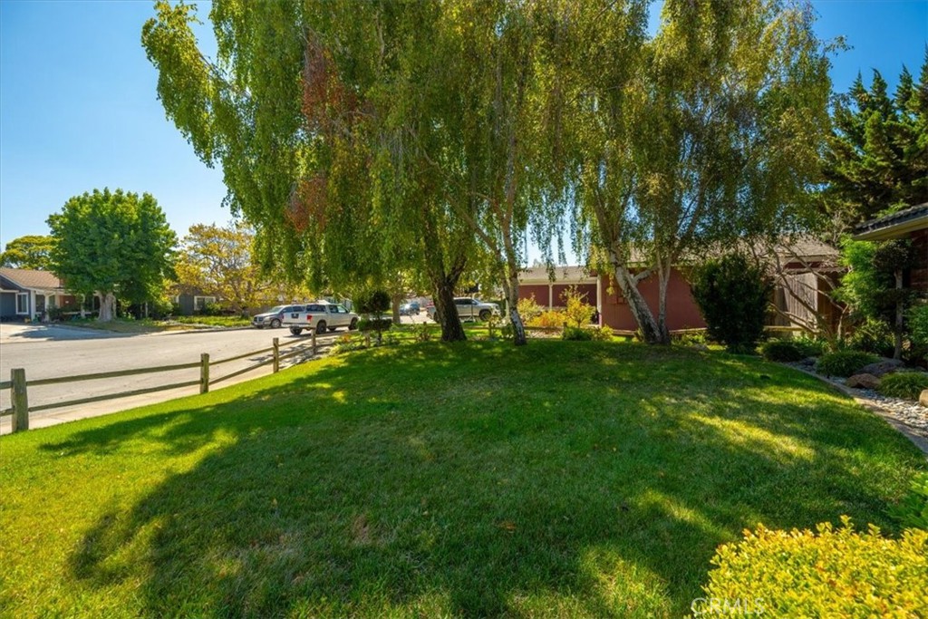 4301 Lynnhurst Circle Property Photo 7