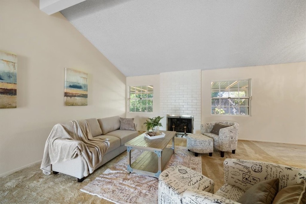 4301 Lynnhurst Circle Property Photo 10