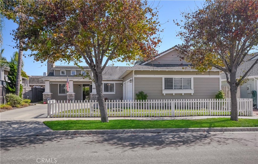 1553 Blackberry Avenue Property Photo 3