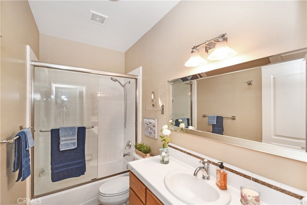 1553 Blackberry Avenue Property Photo 25