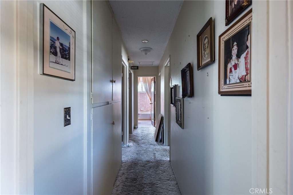 1136 Patterson Property Photo 14