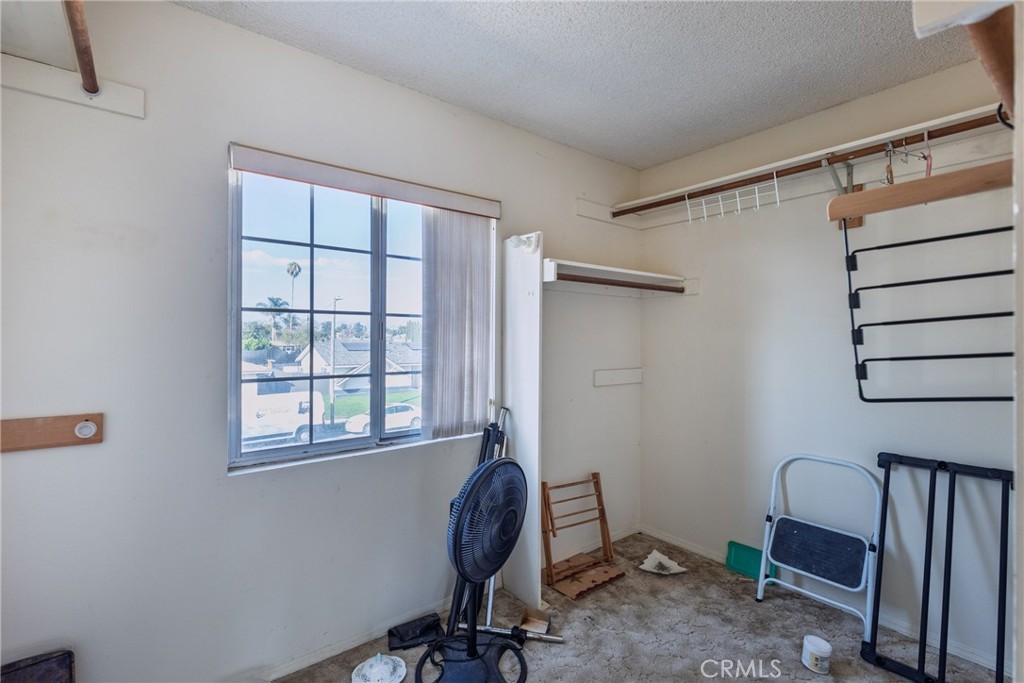 1136 Patterson Property Photo 31