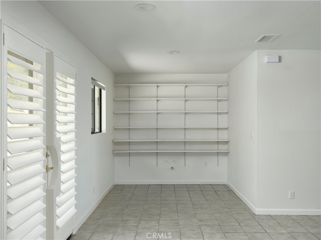 875 Golden Hawk Property Photo 20