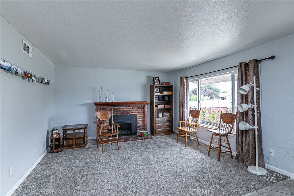 3919 Berrywood Property Photo 7