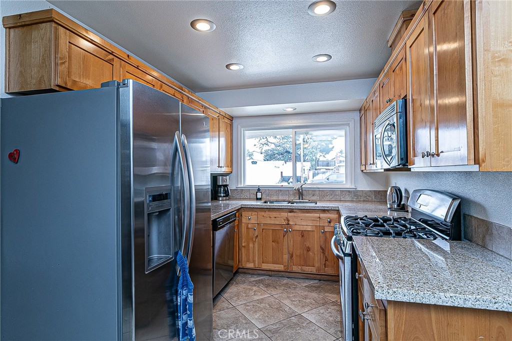 3919 Berrywood Property Photo 9