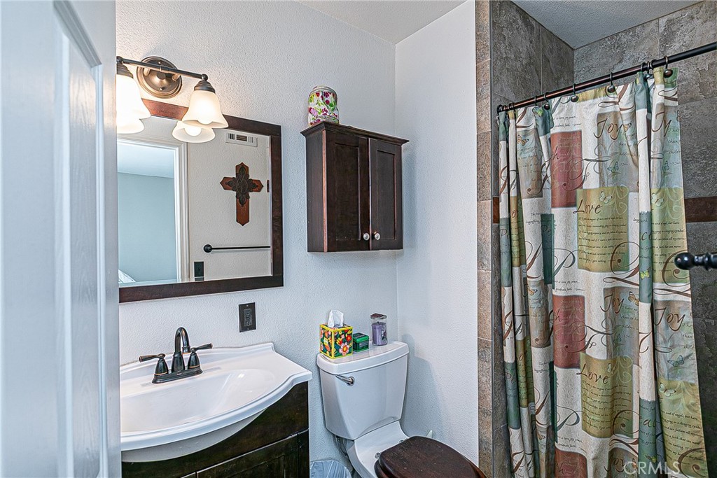 3919 Berrywood Property Photo 22