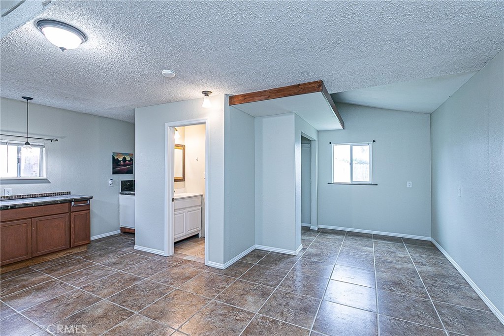 3919 Berrywood Property Photo 32
