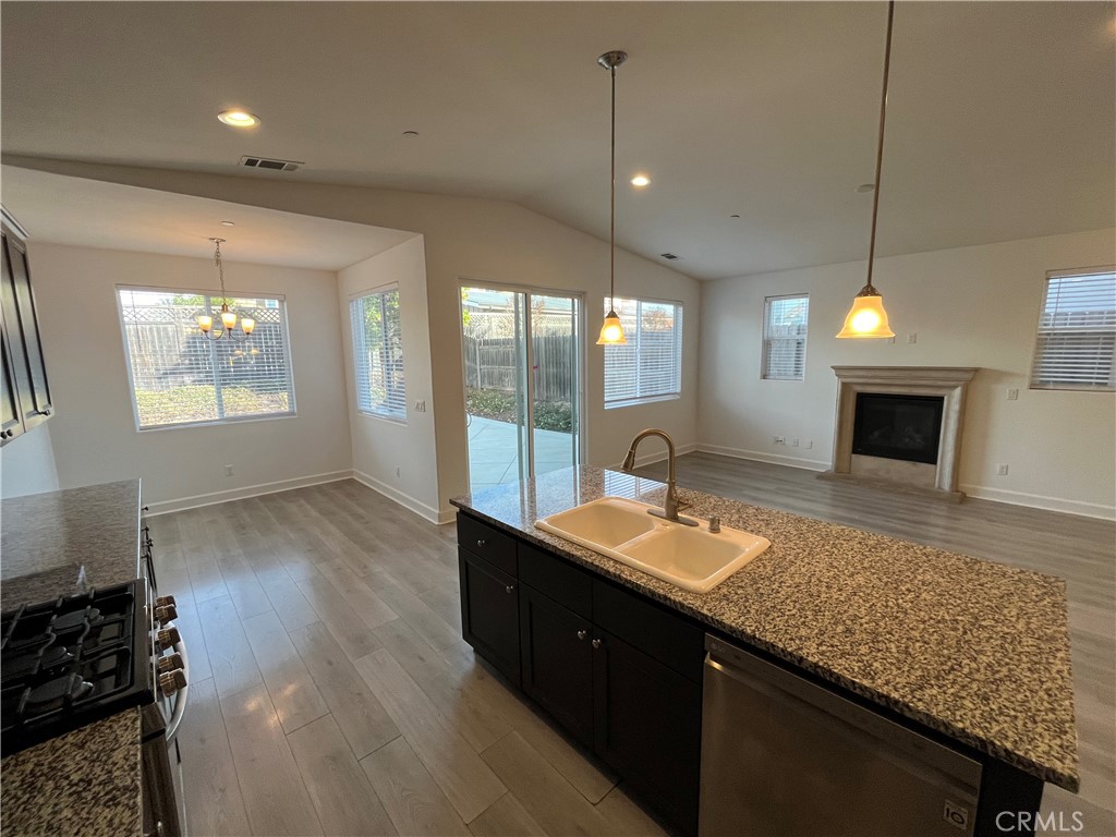 1037 Shultz Property Photo 4