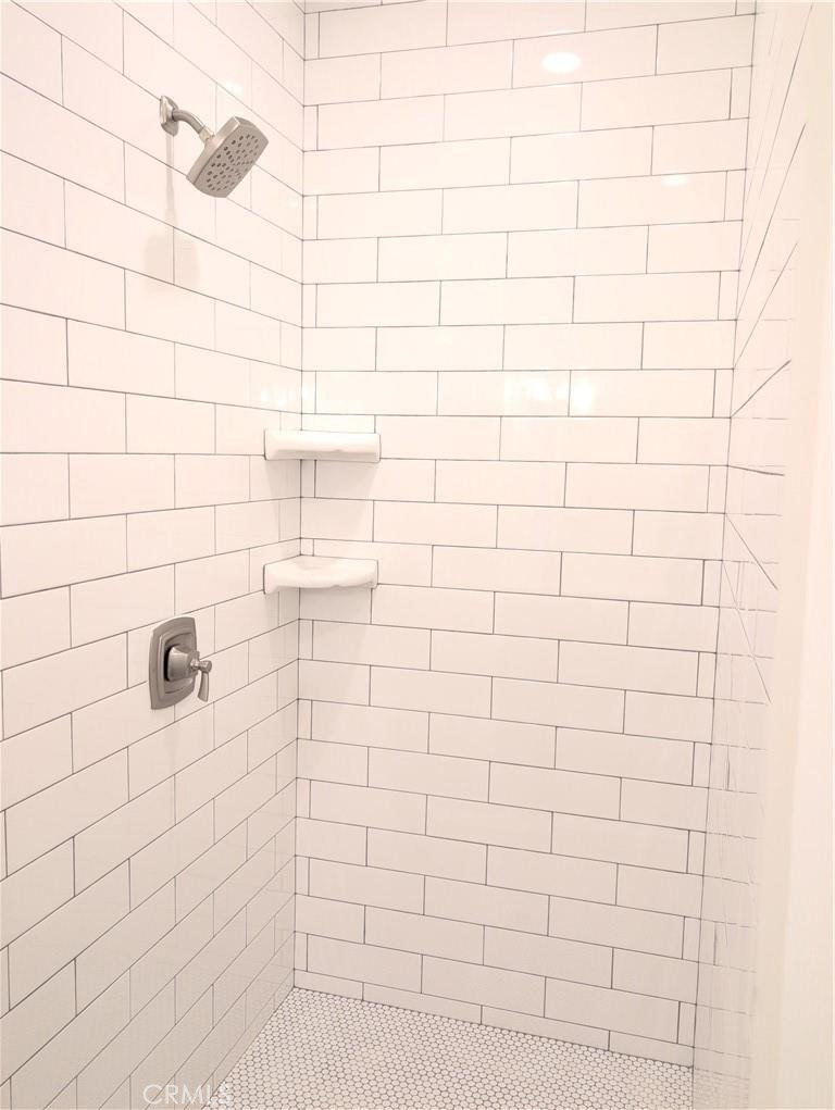 1484 Ronald Way Property Photo 19