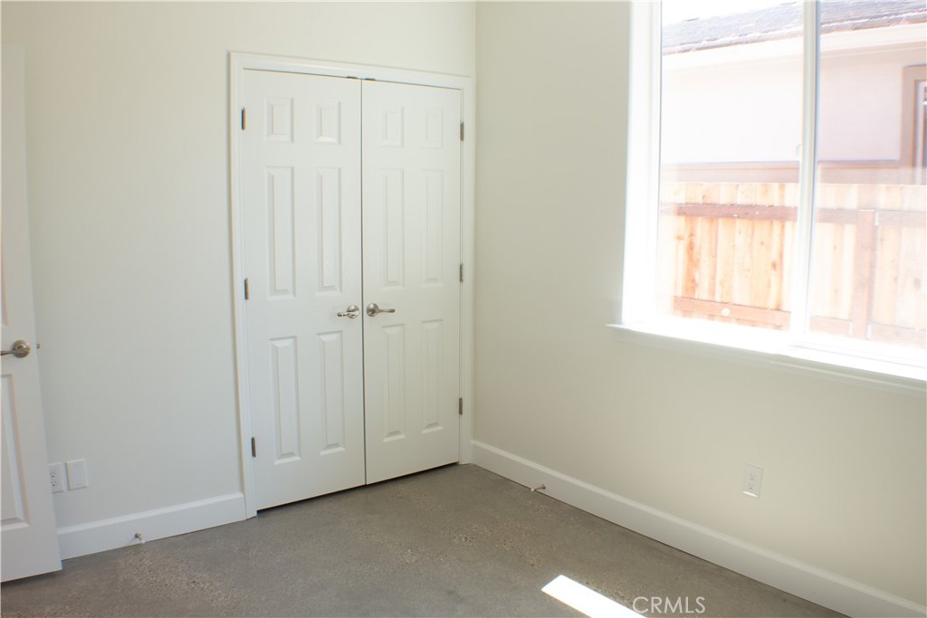 1484 Ronald Way Property Photo 33