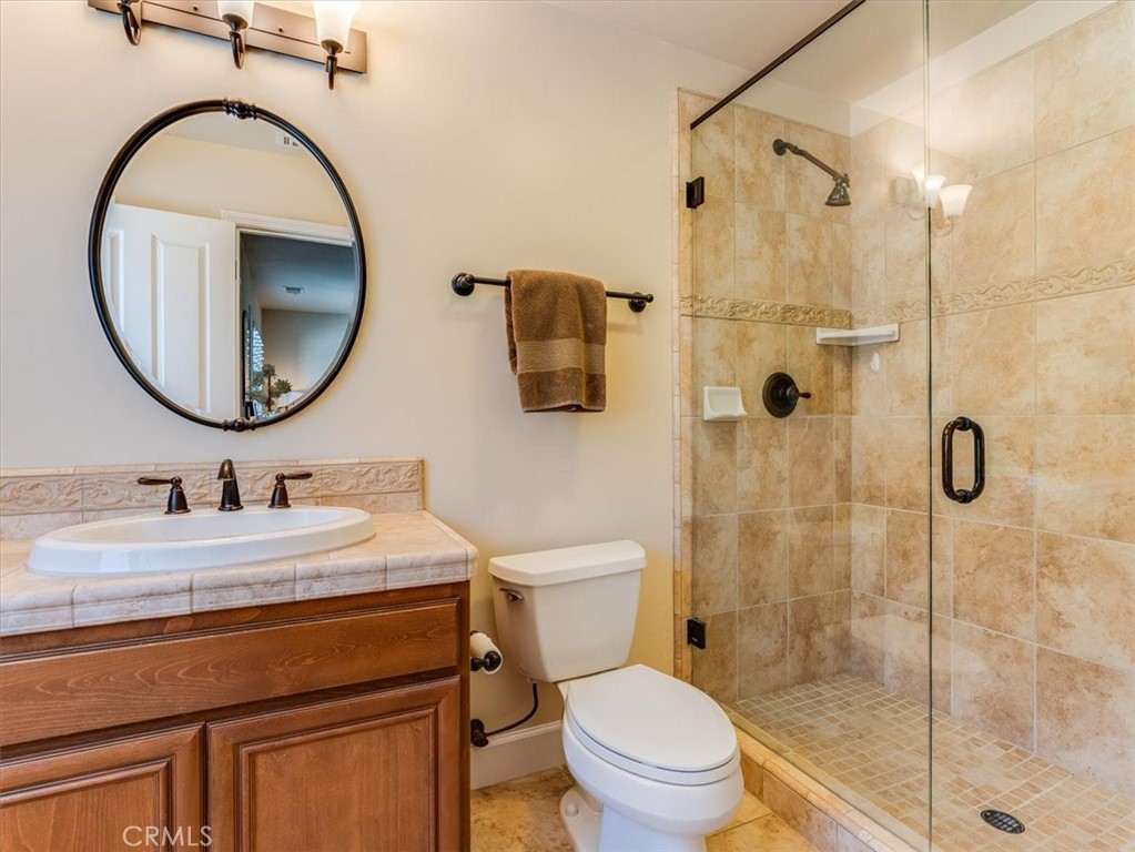 120 Le Point Street Property Photo 27