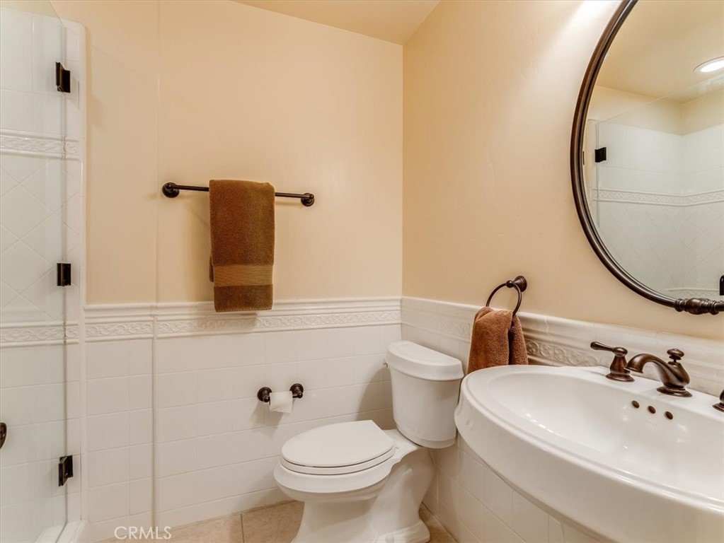 120 Le Point Street Property Photo 31