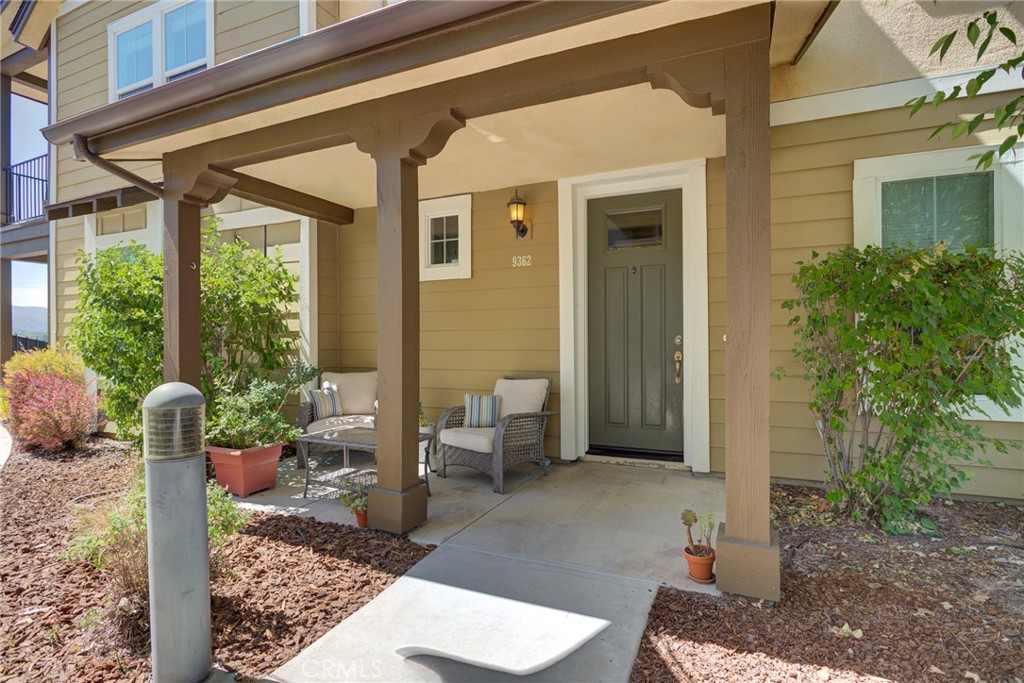 9362 Riberena Circle Property Photo 3