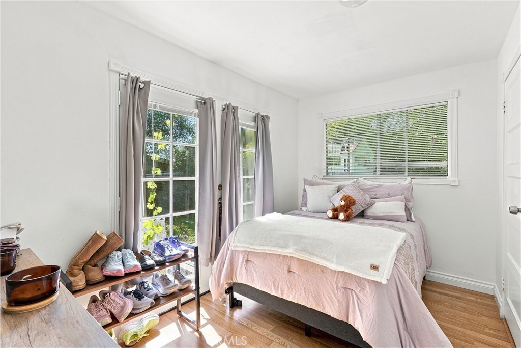 112 W Price Property Photo 12