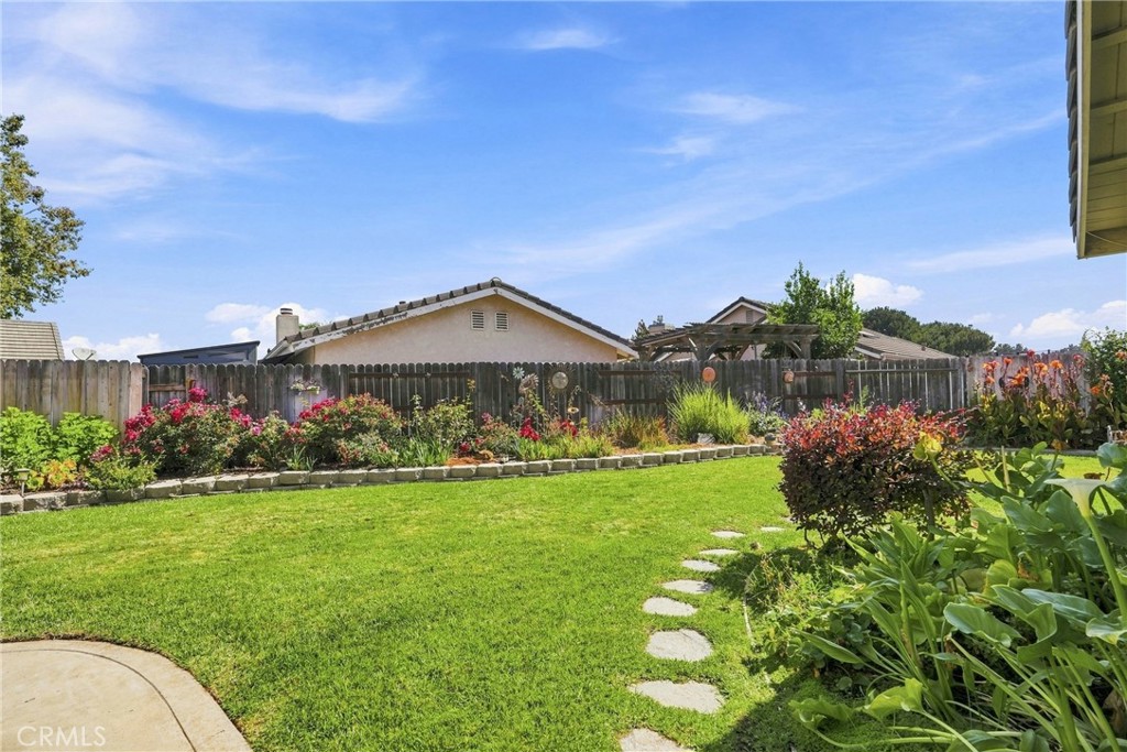 1115 Kathryn Way Property Photo 32