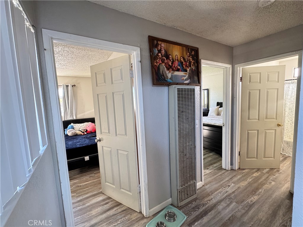 590 S 6th Property Photo 45