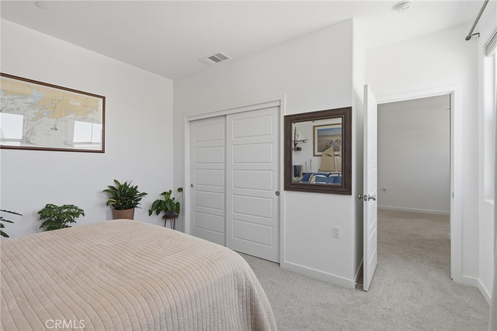 432 University Drive Property Photo 37