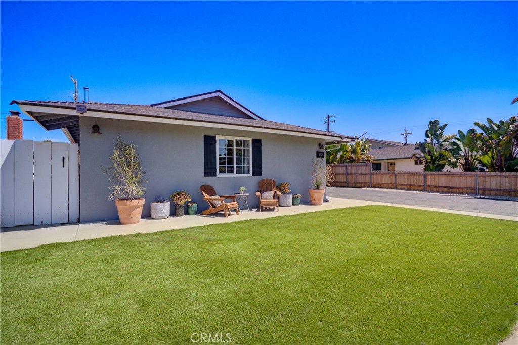 122 Pearwood Property Photo 3
