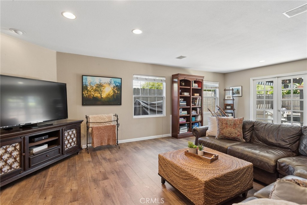 122 Pearwood Property Photo 21