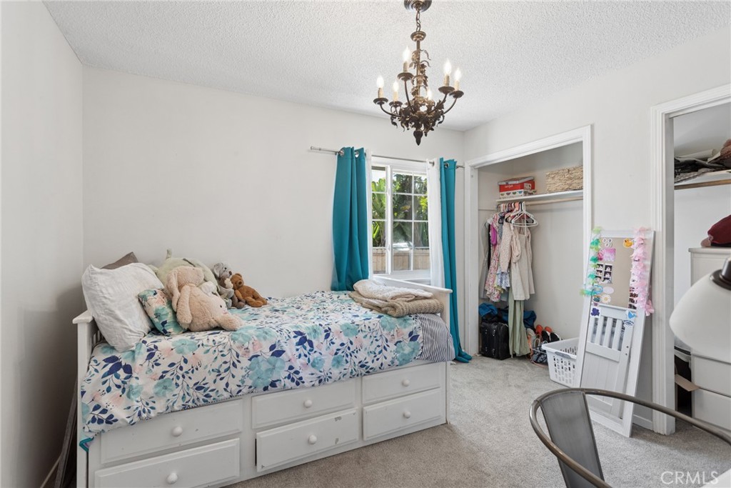 122 Pearwood Property Photo 28